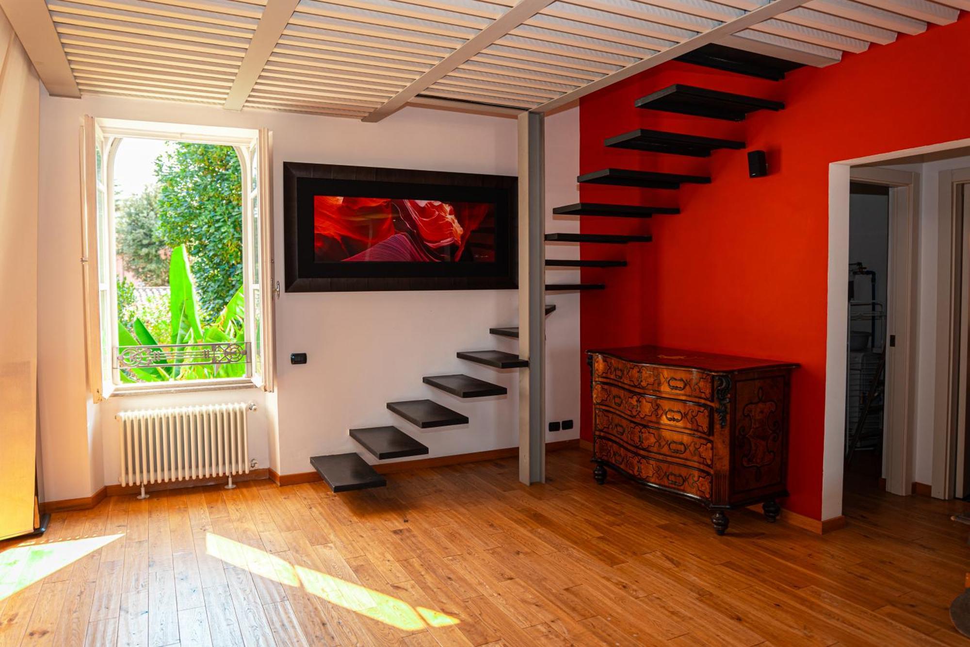 Dehon Apartment Rome